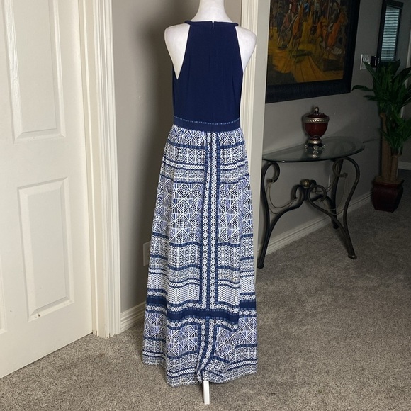 Vince Camuto navy white tribal print halter maxi dress size 10 - Picture 6 of 10